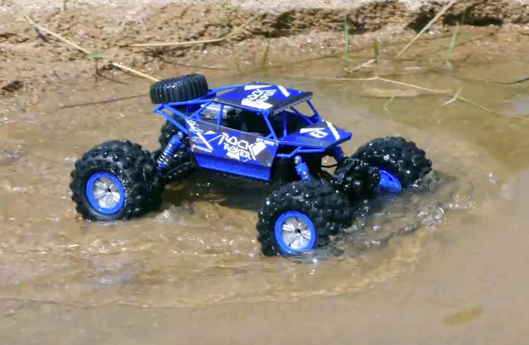 2.4G 4WD Amphibious Crawler RC Buggy Car - Image 2