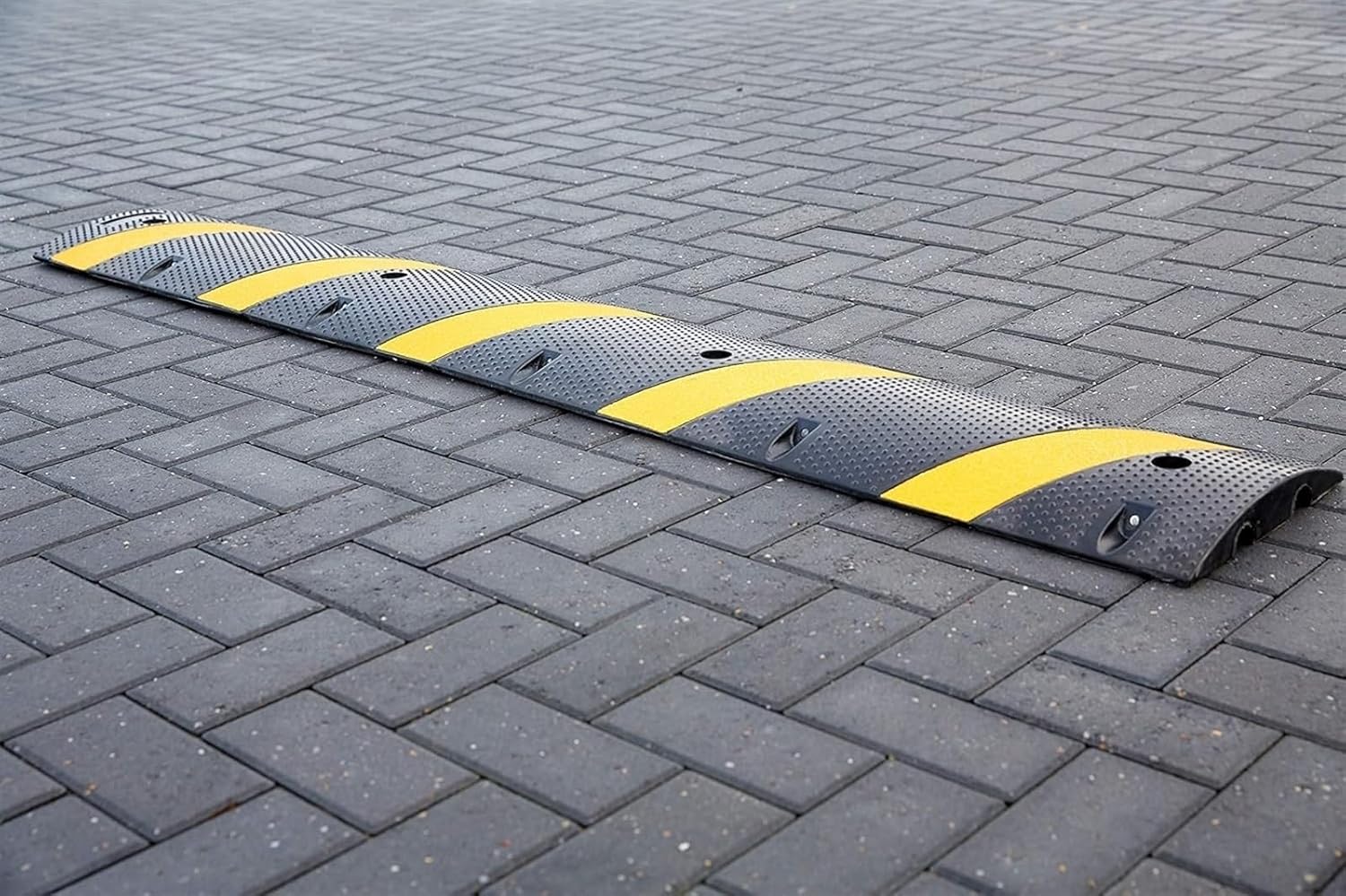 2 Channel Floor Cable Protector Solid Ramp - Image 5