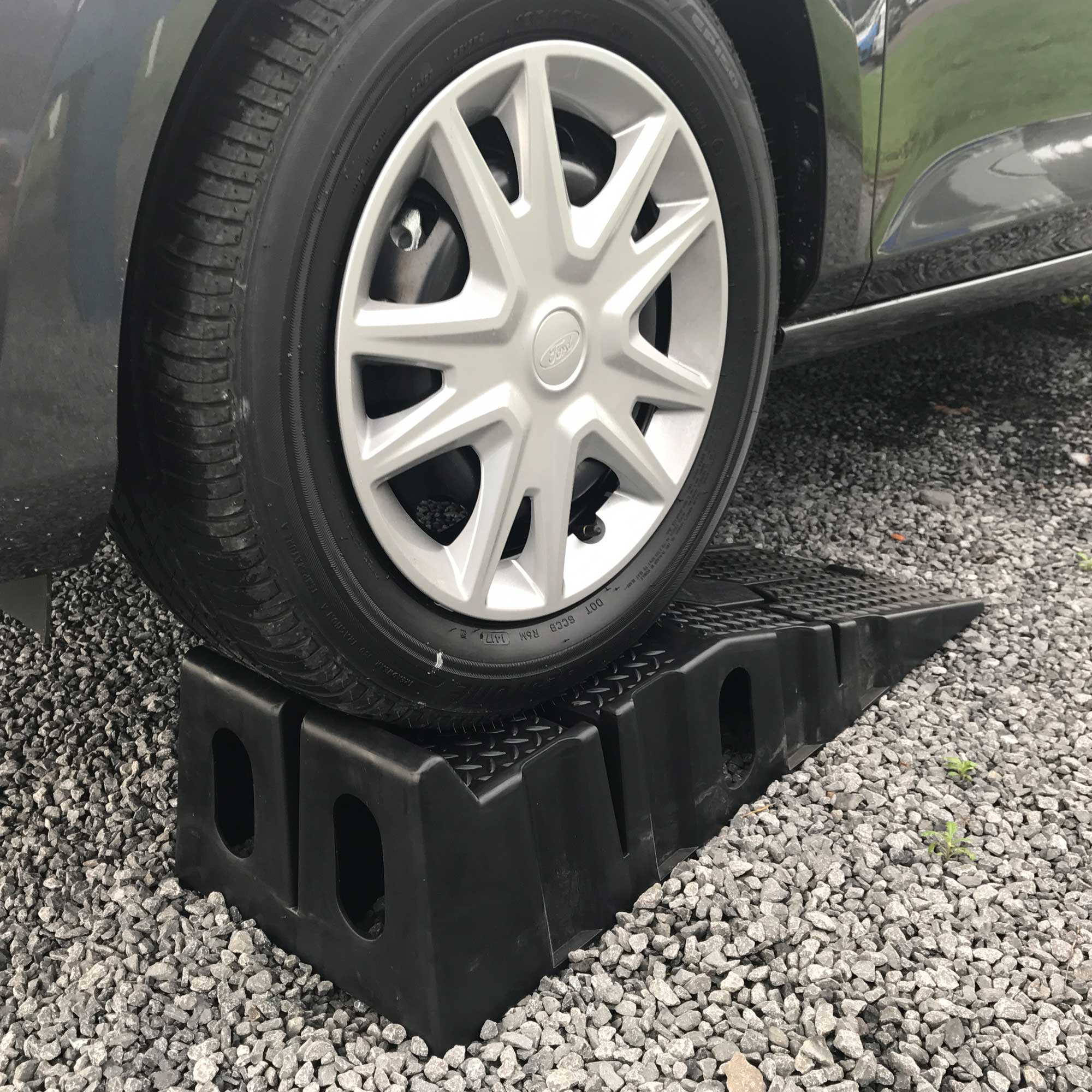 Car Ramps Pair Vehicle Service Ramps - Image 5