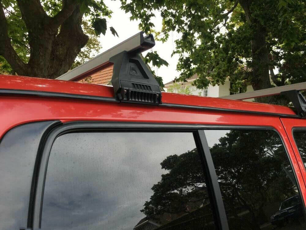 Car Roof Racks Cross Bar Roof Rack for Gutter Mount - Image 2