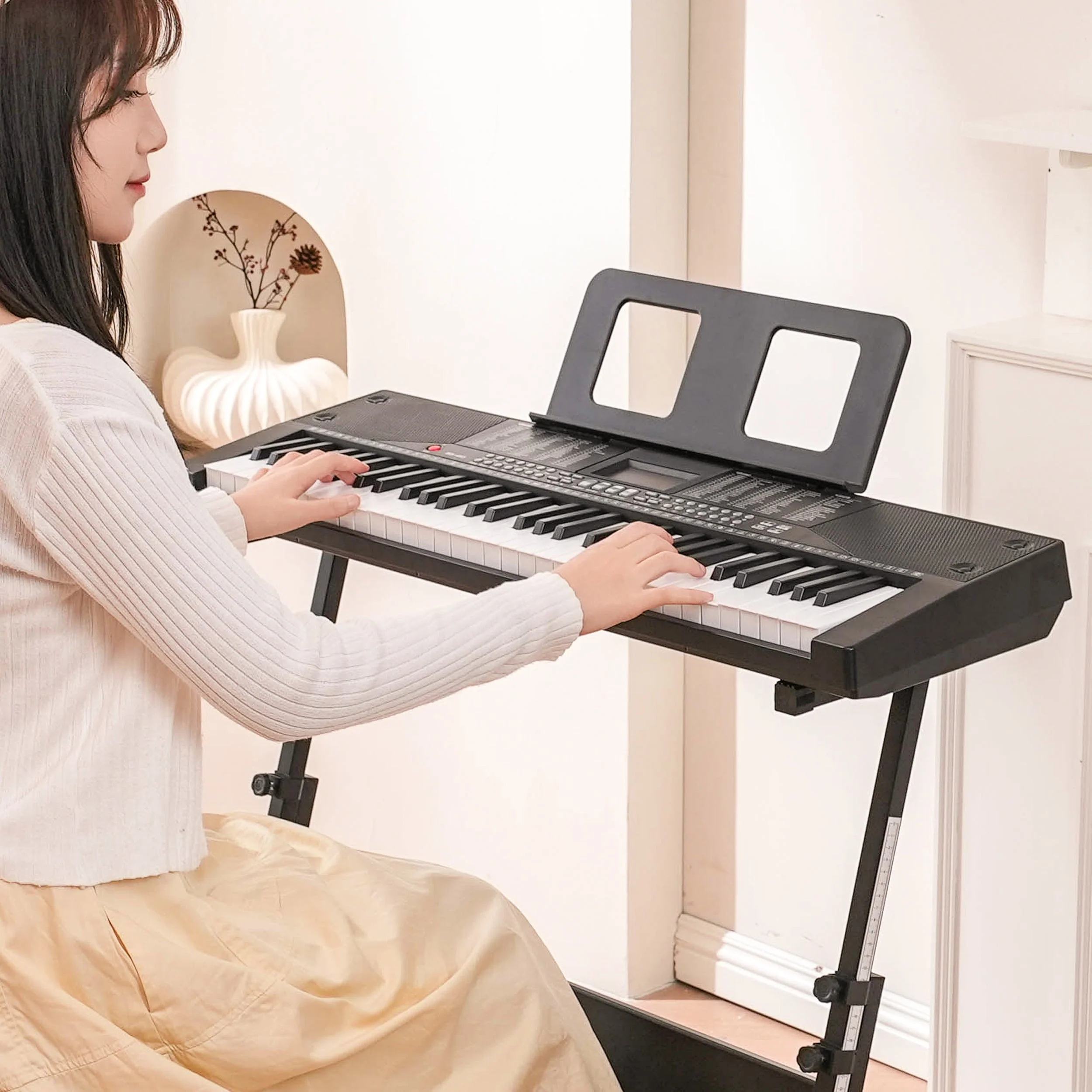 Electric Keyboard Piano - Image 3