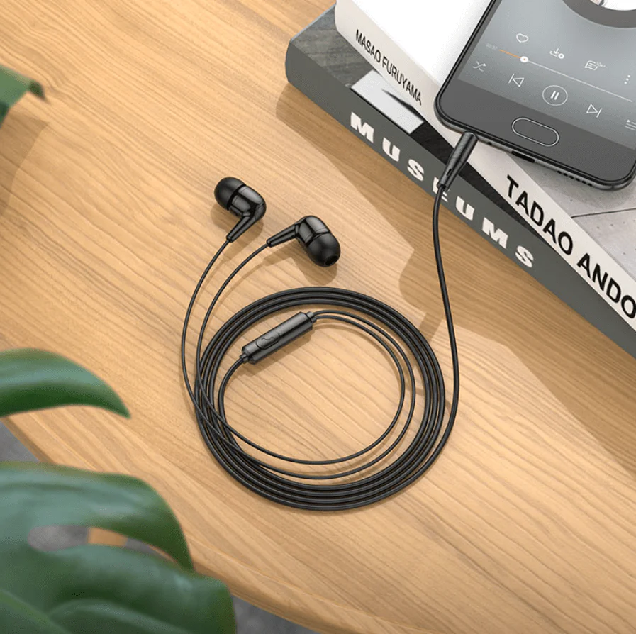 Hoco M97 Enjoy Wired Earphones with Mic 3.5mm NZ - Image 4