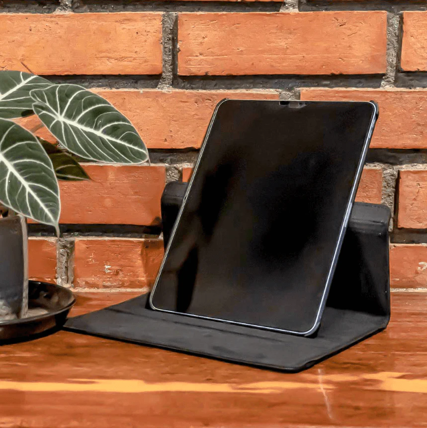 iPad Pro 11 4th Gen 2022 Rotating Case – 360° Slim Protective Cover - Image 4