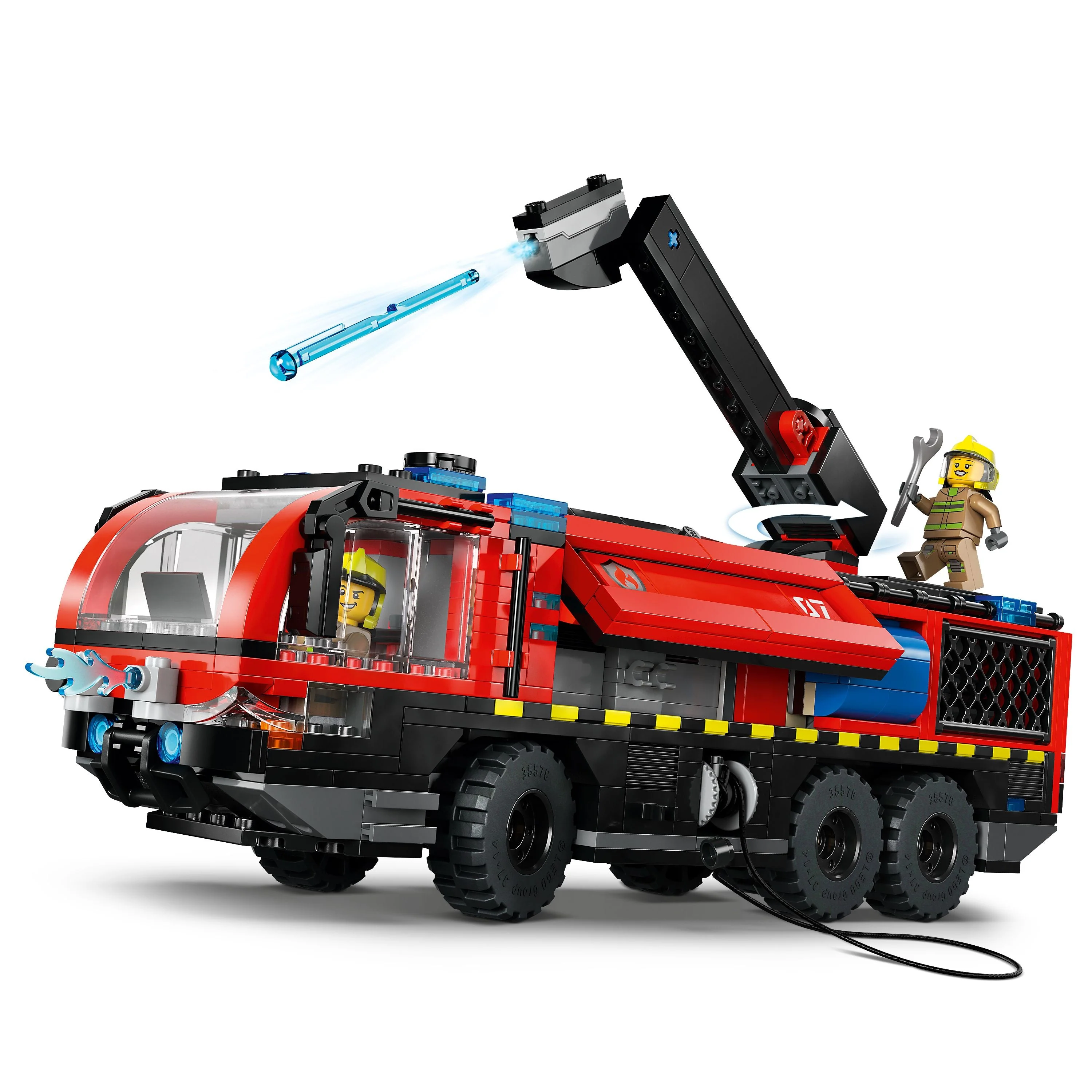 LEGO City: Airport Fire Engine (60499) - Image 12
