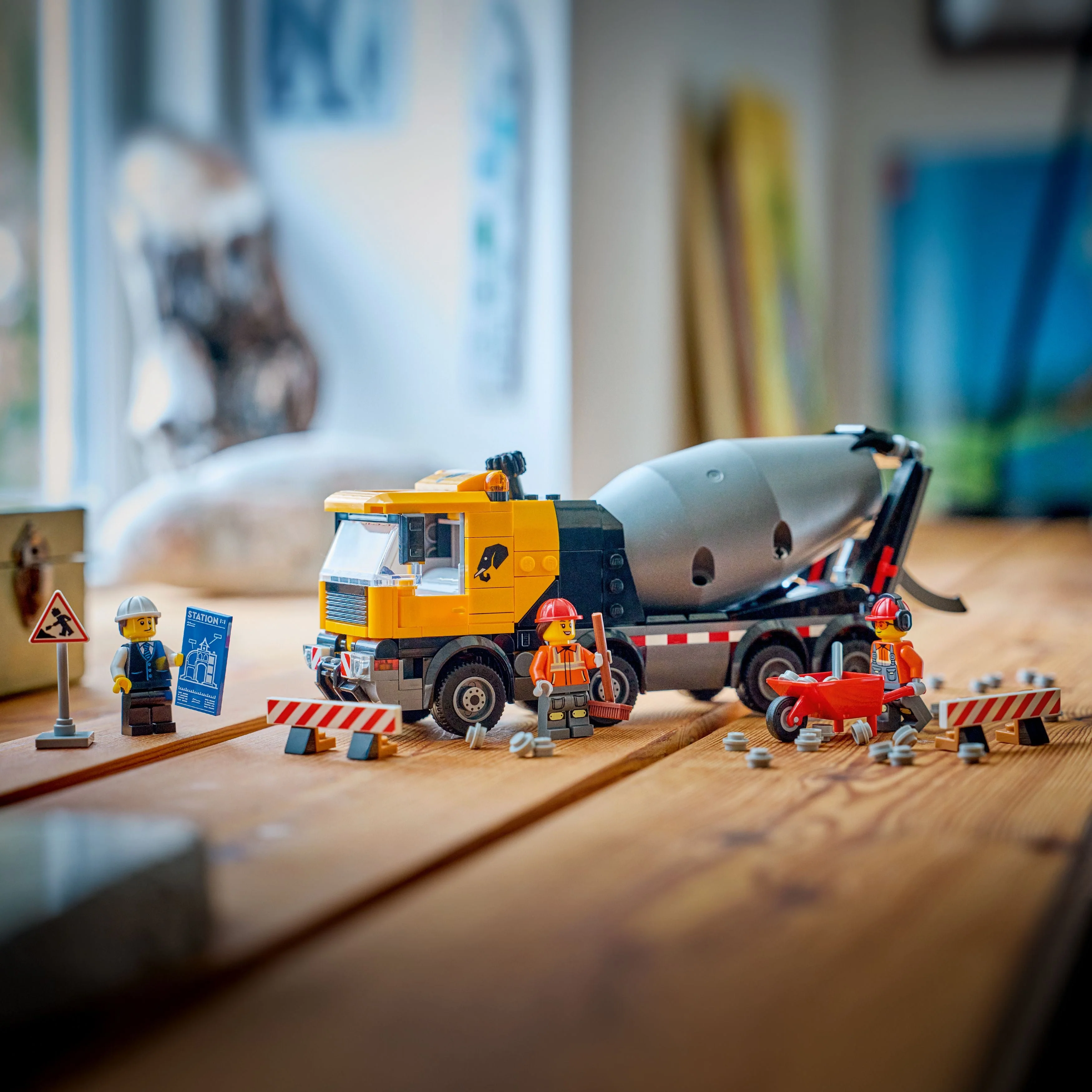 LEGO City: Cement Mixer (60478) - Image 5