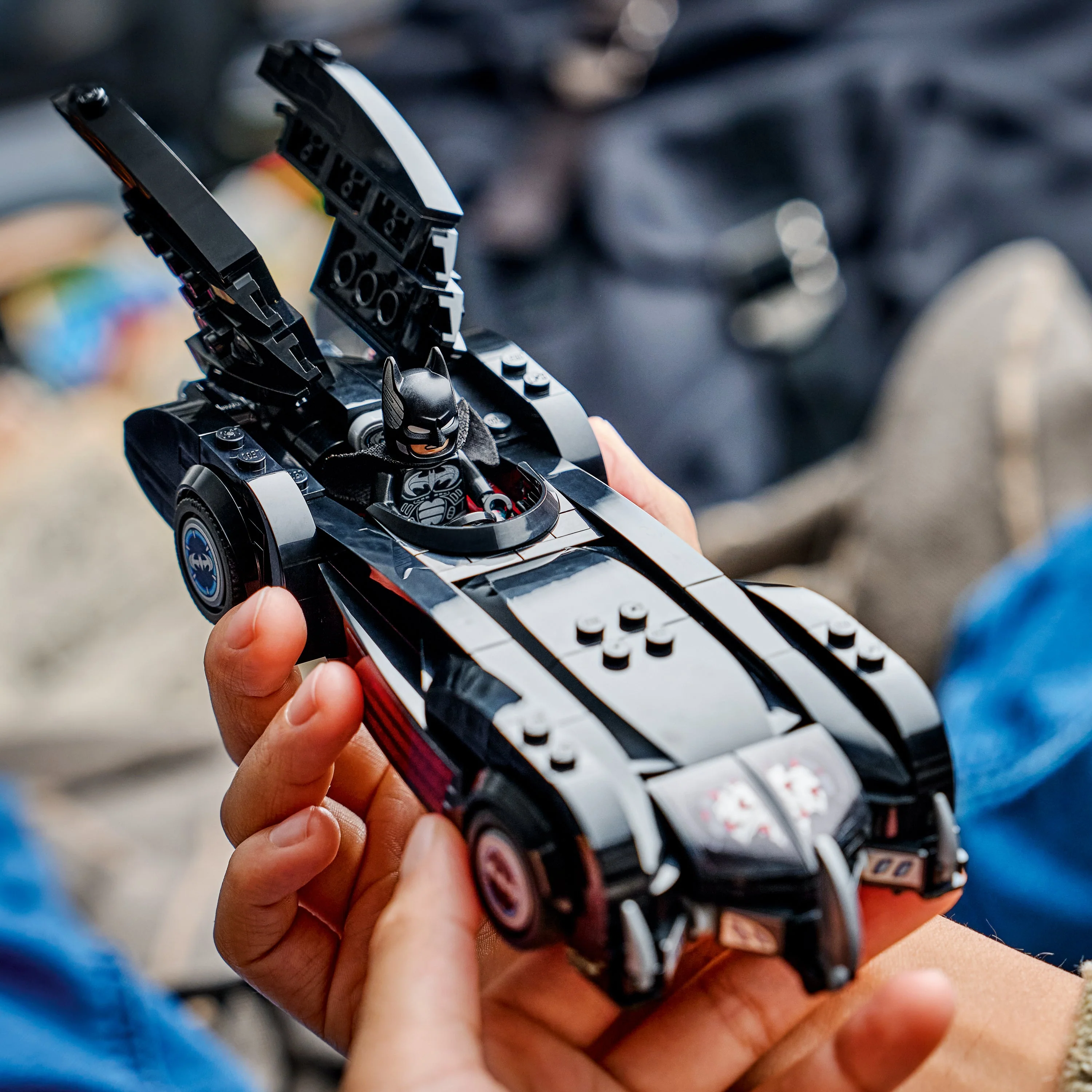 LEGO DC Batman: Batman & Robin Batmobile (76333) - Image 7