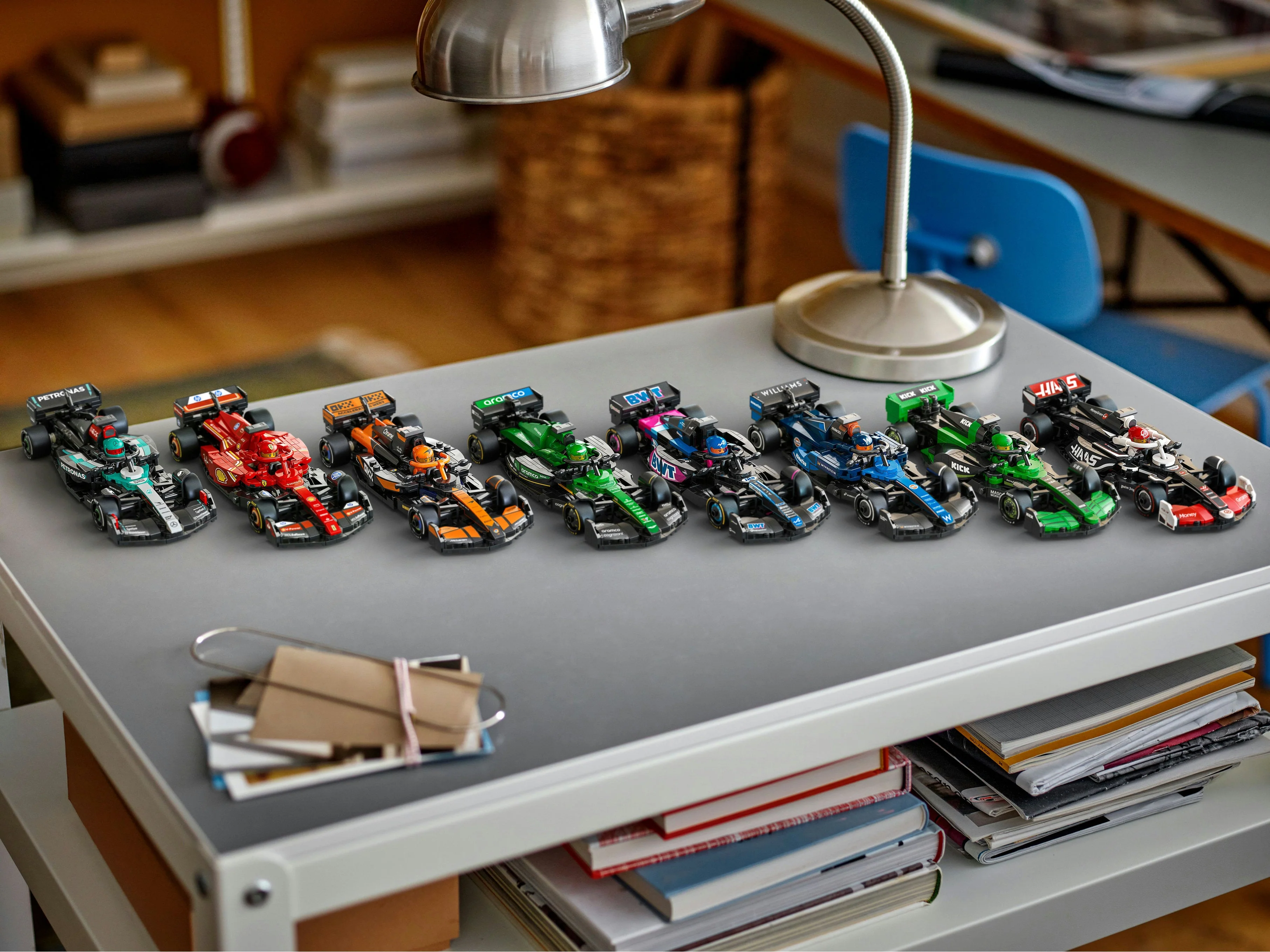 LEGO Speed Champions: BWT Alpine F1 Team A524 Race Car (77248) - Image 10