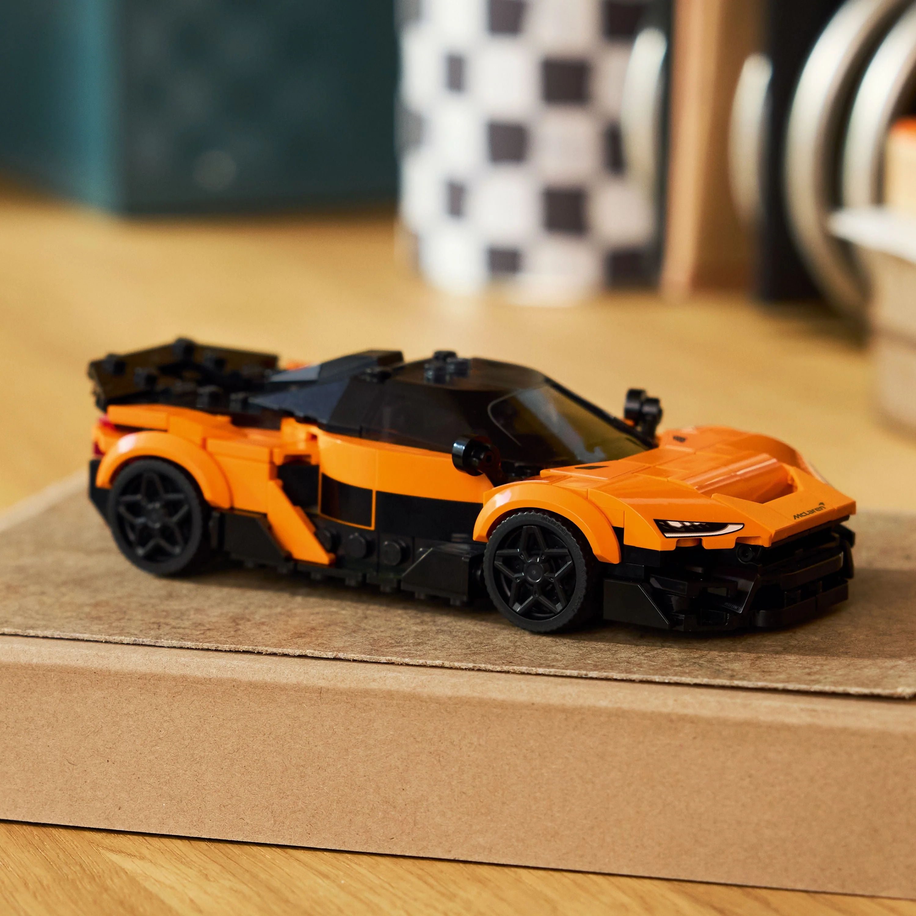 LEGO Speed Champions: McLaren W1 (77257) - Image 8