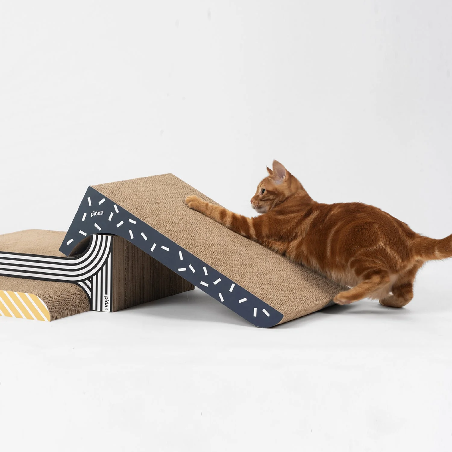 PIDAN 3 in 1 Combo Cat Scratcher - Image 5