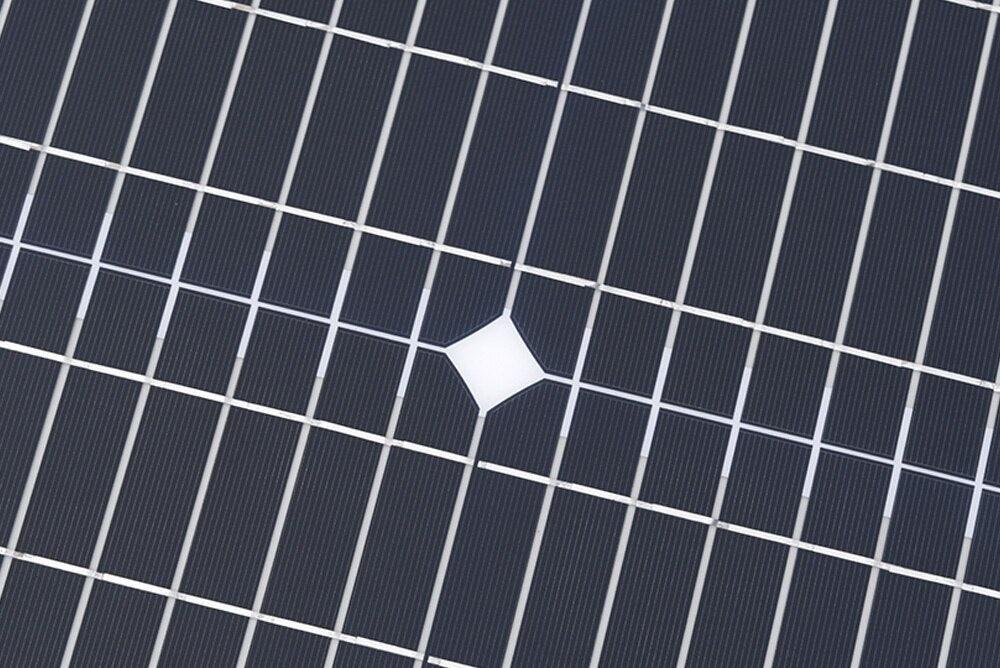 Solar Panel with controller 50w - Image 7
