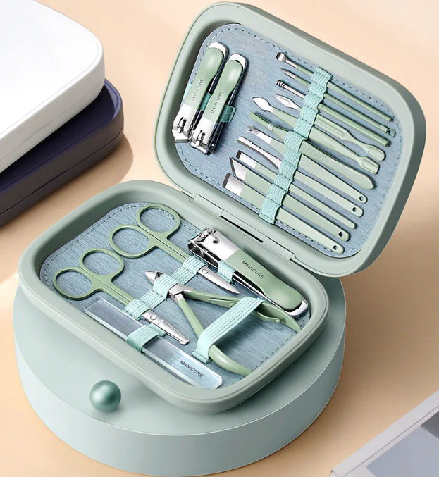 stainless steel manicure professional tool kit with a Hardshell Case Green - Image 2