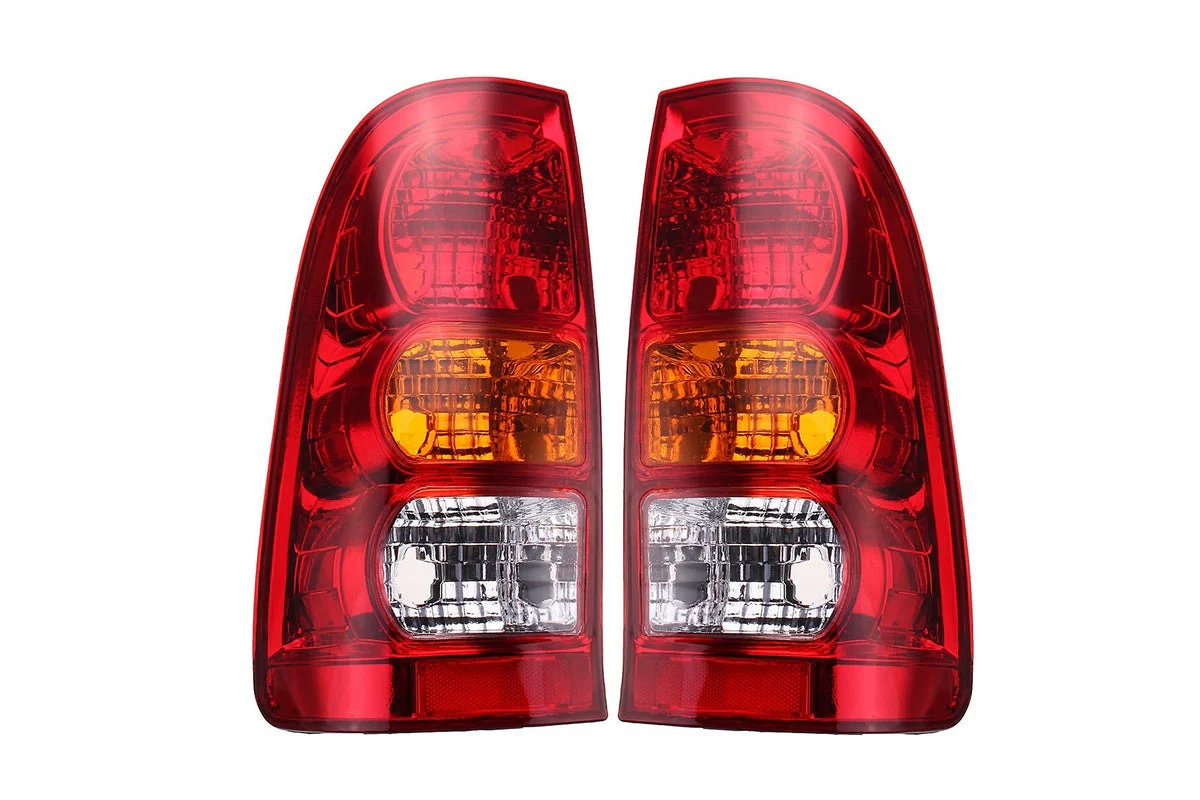 Suitable for Use With Toyota Hilux Tail Light - Image 3